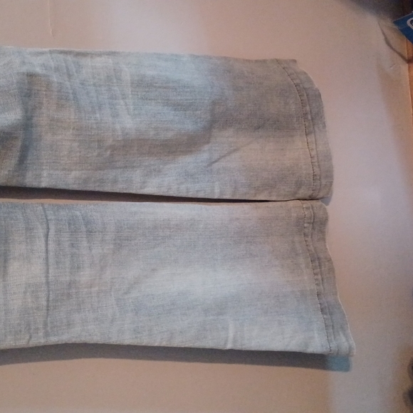 Jessica Simpson Distressed Jeans - Picture 3 of 6